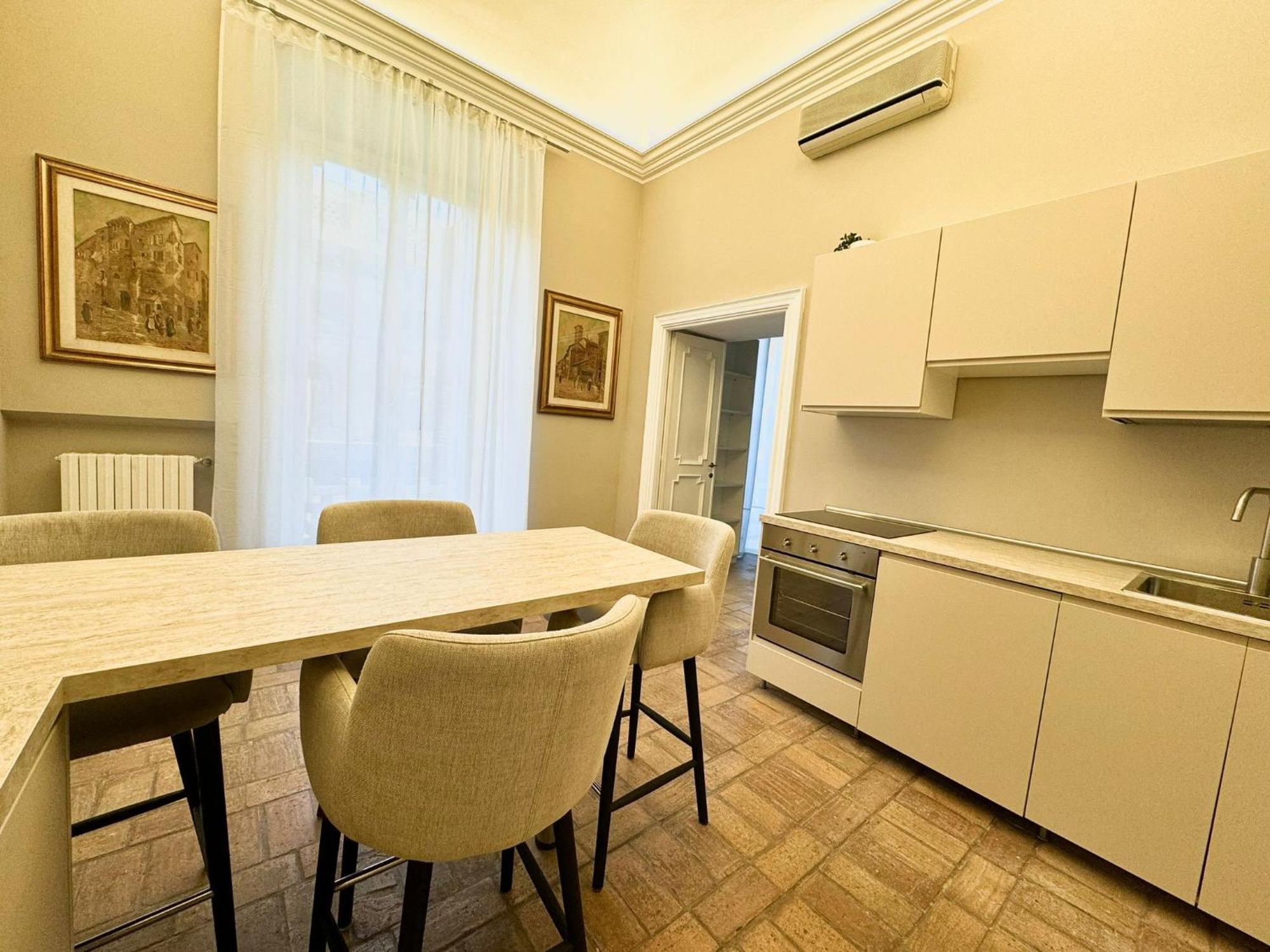 Lux Apartment Cavour Rome Exterior photo
